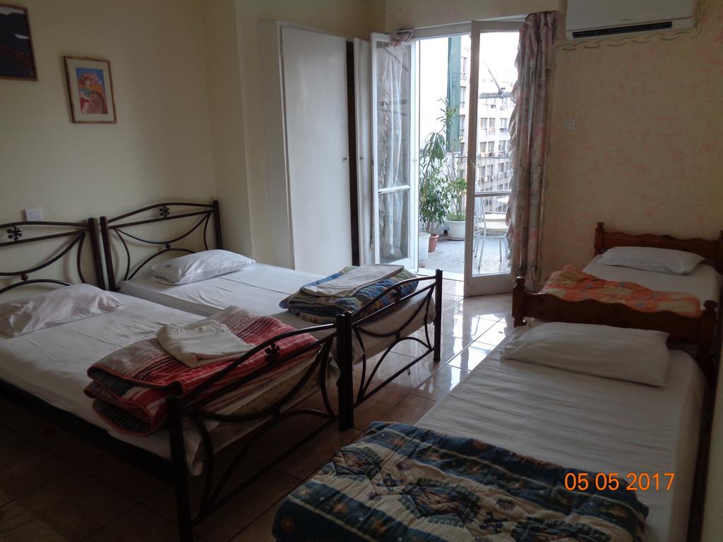 Auberge de jeunesse Athens House Extérieur photo