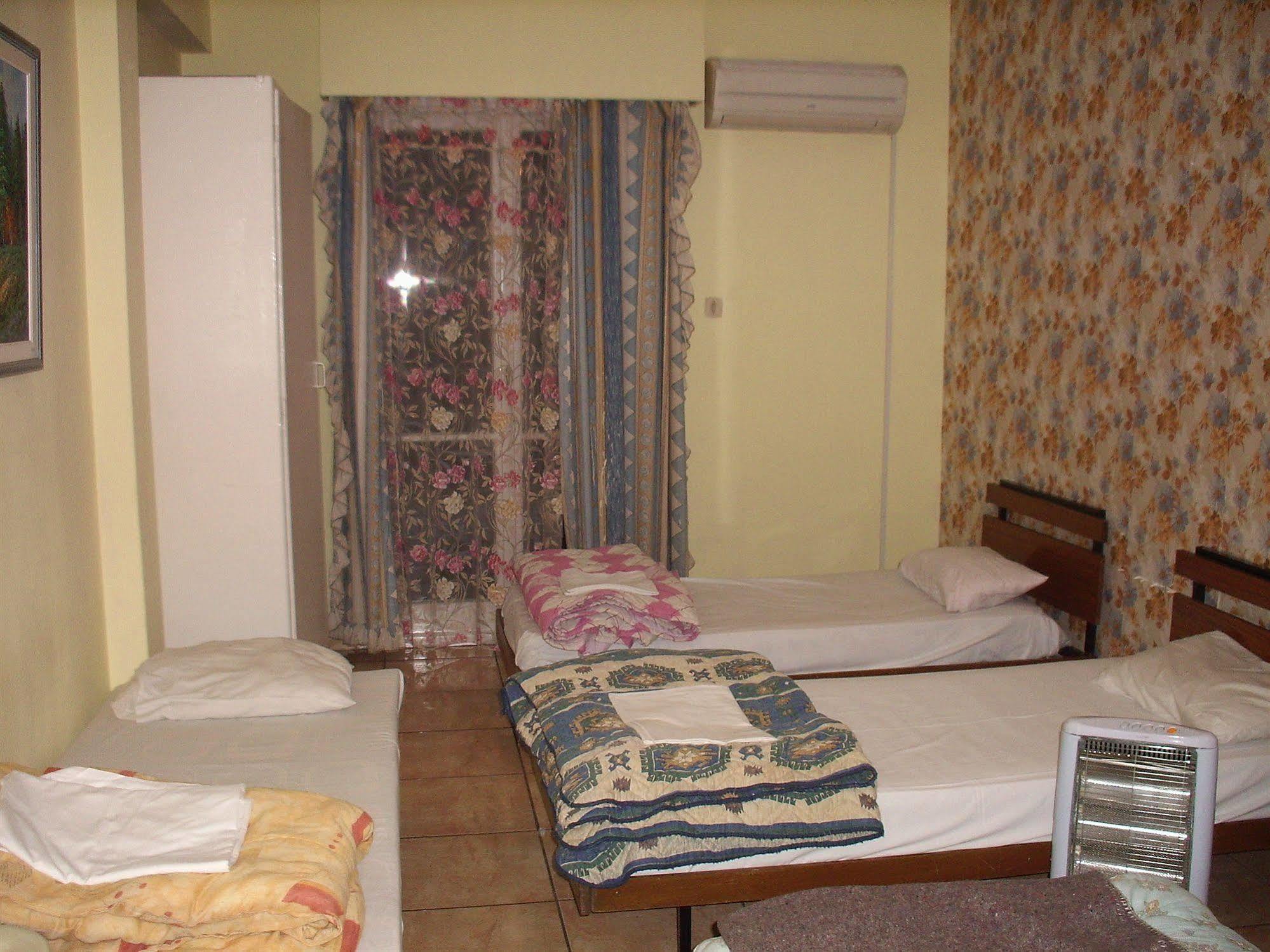 Auberge de jeunesse Athens House Extérieur photo